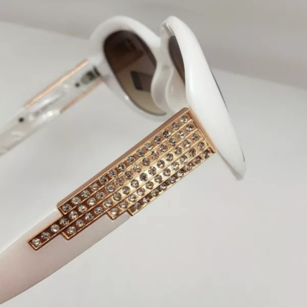 White Rectangular Sunglasses Temple Bling - Picture 8 of 9
